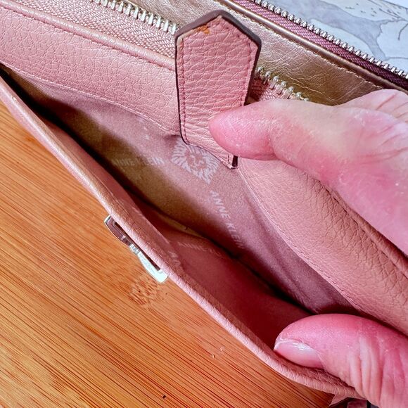 Ann Klein Zip up Leather wallet - Picture 7 of 12
